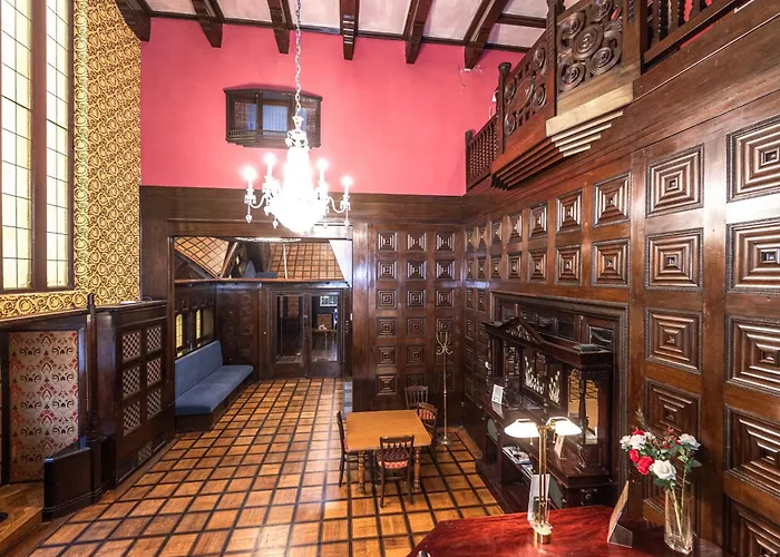 Hostel Historic 